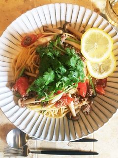 トマトとパクチーのエスニック風パスタ-レシピのメイン写真