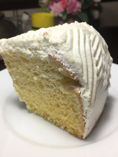 シフォンケーキにクリームを塗る-レシピのメイン写真