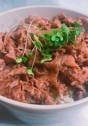 超簡単キャベツたっぷり市販のタレで焼肉丼-レシピのメイン写真