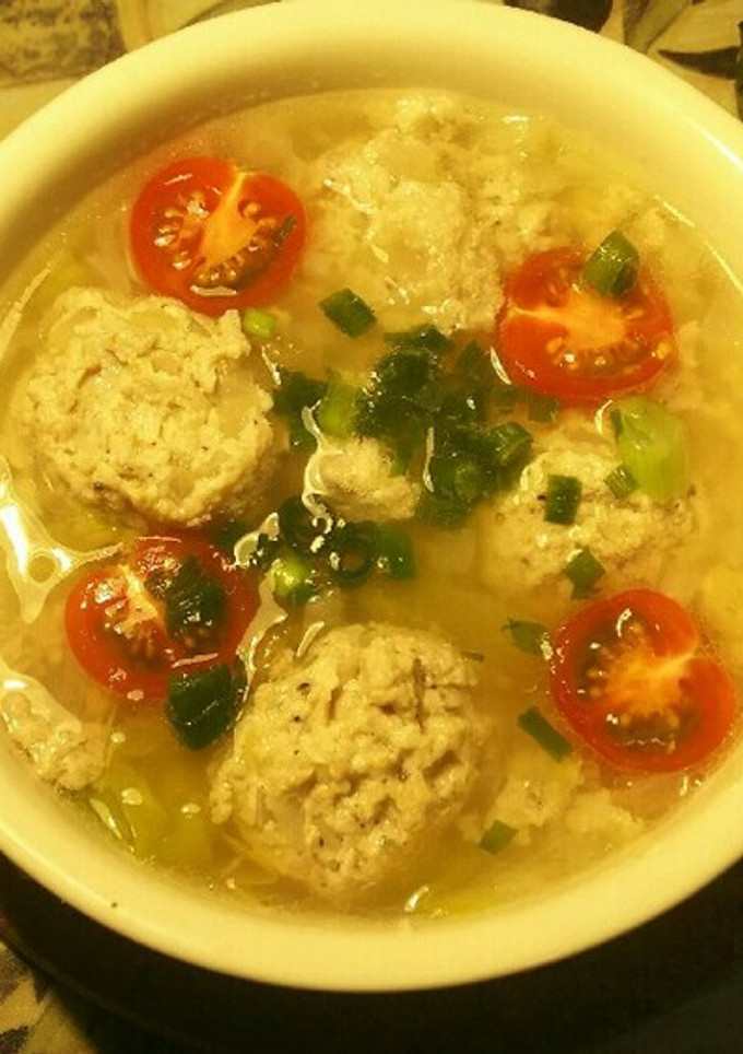 簡単！豆腐の肉団子とレタスの和風スープ-レシピのメイン写真