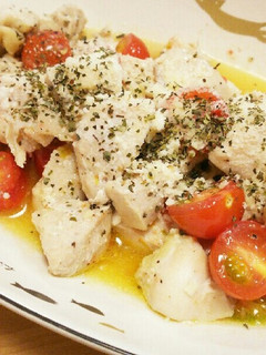 鶏むね肉とプチトマトのオリーブオイル炒め-レシピのメイン写真