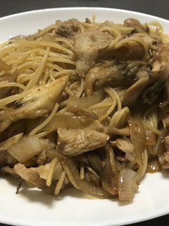 豚こま肉とまいたけのパスタ-レシピのメイン写真