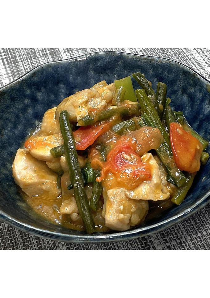 鶏肉とにんにくの芽のトマト煮★動画あり★-レシピのメイン写真
