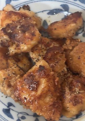 ピリッと辛い！鶏胸肉の山賊焼き😋-レシピのメイン写真