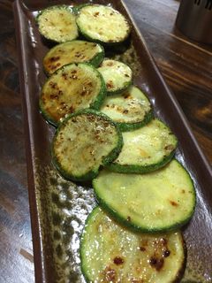 農家の食卓〜炒めてトロトロズッキーニ〜-レシピのメイン写真