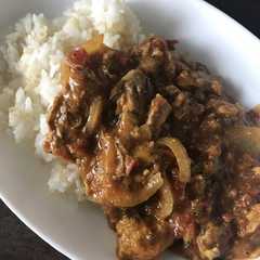 รูปของ カレーの壺で☆サバ缶カレー