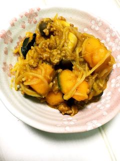 カボチャと白滝の麻婆風ピリ辛炒め-レシピのメイン写真
