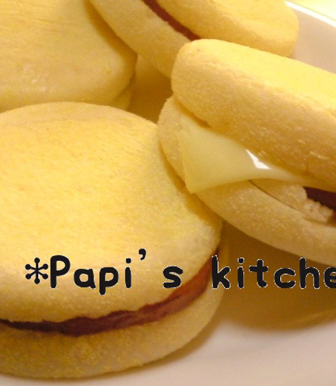 ソーセージマフィンとソース入り seven-sausage-egg-mafin2021-02