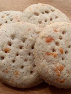 胡桃とチェダーチーズのカフェ風クッキー-レシピのメイン写真