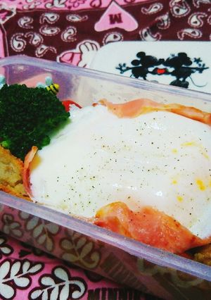 お弁当に☆レンジで簡単♪ベーコンエッグ-レシピのメイン写真