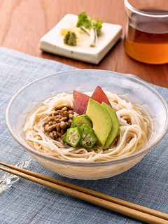 マグロとアボガドの冷し温麺(うーめん)-レシピのメイン写真