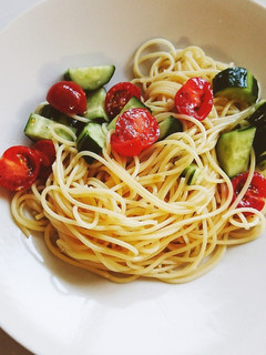 トマトとキュウリの冷製パスタごま油和え-レシピのメイン写真