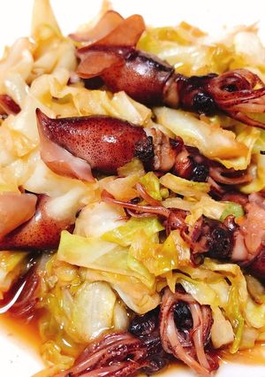 ホタルイカとキャベツの生姜ぽん酢炒め-レシピのメイン写真