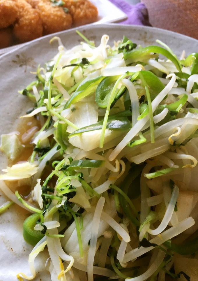 豆苗ともやし、ピーマンの野菜炒め-レシピのメイン写真