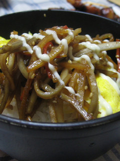 マヨきんぴら丼-レシピのメイン写真