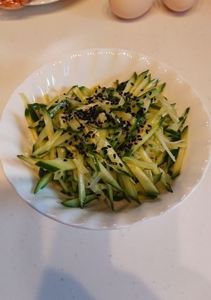 黄にらときゅうりの中華風和え物-レシピのメイン写真