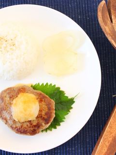 お麩がつなぎ★おろし大根和風ハンバーグ-レシピのメイン写真