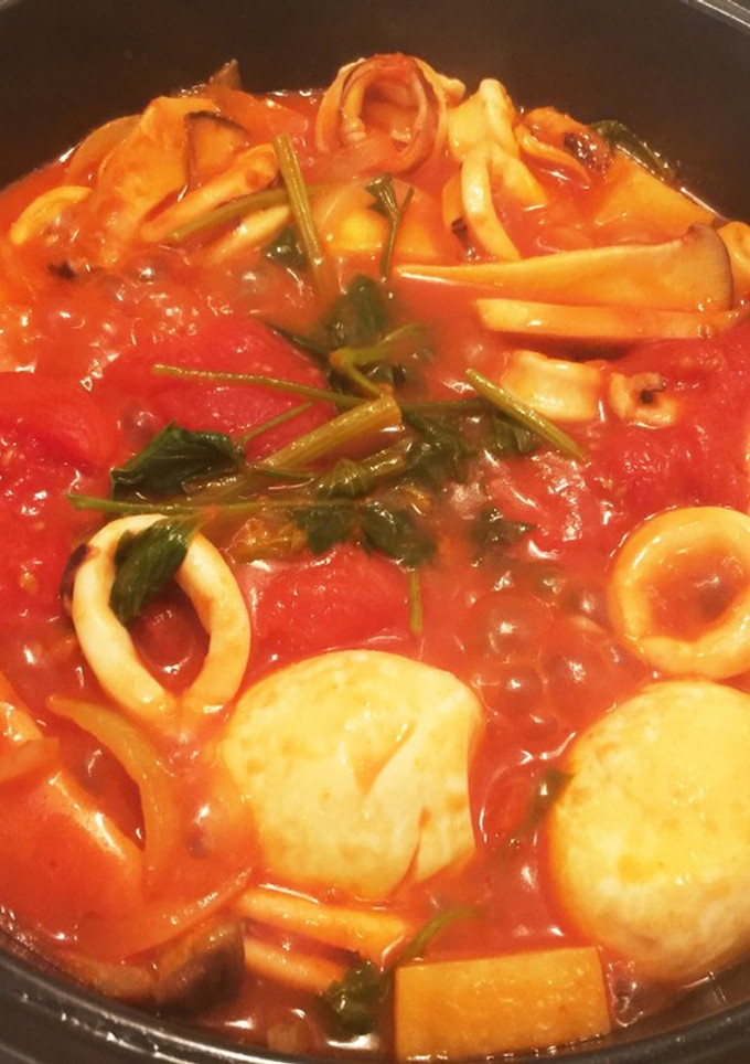 いかとエリンギのトマト煮込み-レシピのメイン写真