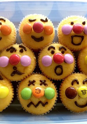 カップケーキでアンパンマン-レシピのメイン写真