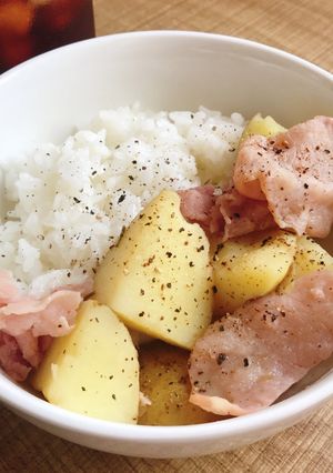 ヘルシー&材料2つ!洋風塩肉じゃが丼-レシピのメイン写真