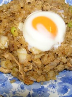 焼肉のたれで簡単!!チャーハン-レシピのメイン写真