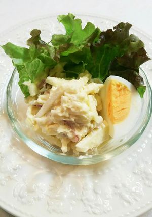 ポテトサラダinりんご-レシピのメイン写真