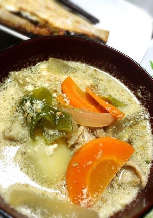 野菜が美味しい！豆乳汁☆豚汁リメイクにも-レシピのメイン写真