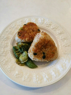残り物で焼きおにぎり-レシピのメイン写真