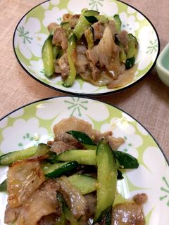 豚こま肉とキュウリの味噌炒め-レシピのメイン写真