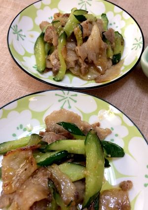 豚こま肉とキュウリの味噌炒め-レシピのメイン写真