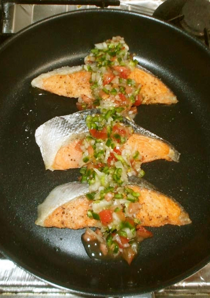 魚さけのムニエル♪簡単サルサソース-レシピのメイン写真