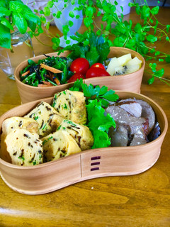 塩昆布卵焼きと紅茶豚のワッパお弁当-レシピのメイン写真