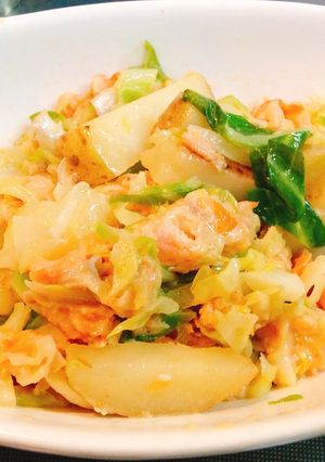ばあたんの鮭とキャベツのチーズ野菜炒め-レシピのメイン写真