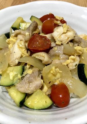子供とランチに☆鶏と夏野菜のご飯-レシピのメイン写真