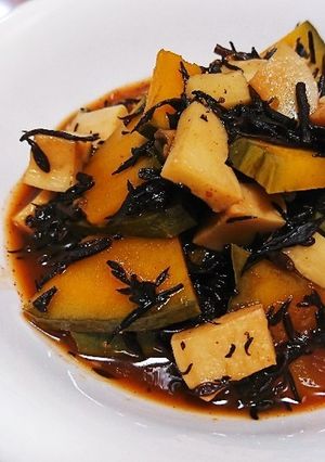 ひじきとカボチャのトマト煮♡-レシピのメイン写真