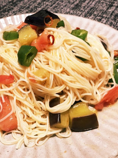 そうめんで!夏野菜入りペペロンチーノ-レシピのメイン写真