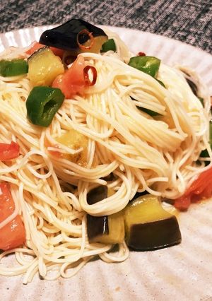 そうめんで！夏野菜入りペペロンチーノ-レシピのメイン写真