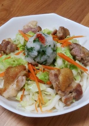 カリカリチキンのサラダうどん！-レシピのメイン写真