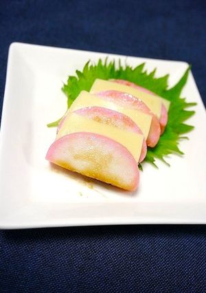簡単！焼きかまぼこチーズ☆焦がし醤油風味-レシピのメイン写真