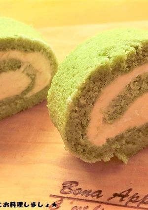 米粉で簡単★小松菜ヨーグルトロールケーキ-レシピのメイン写真
