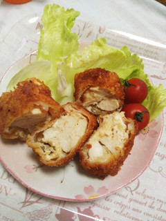 餃子の皮で胸肉と明太マヨチーズINフライ-レシピのメイン写真