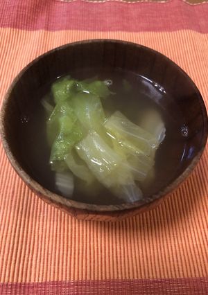 簡単！レタスのみでも美味しいスープ-レシピのメイン写真