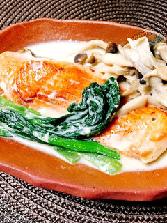 サーモンのクリーム煮(鮭のクリーム煮)-レシピのメイン写真