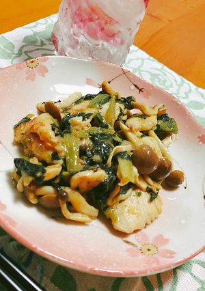簡単◎小松菜と鶏のマヨ醤油ソテー-レシピのメイン写真