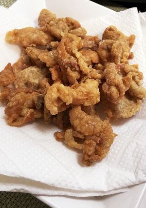 鶏皮の唐揚げ(ビールのおつまみに♡)-レシピのメイン写真