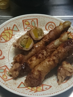 パプリカ、みょうが、かいわれの肉巻き-レシピのメイン写真