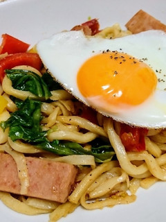 スパムと夏野菜の焼きうどん-レシピのメイン写真