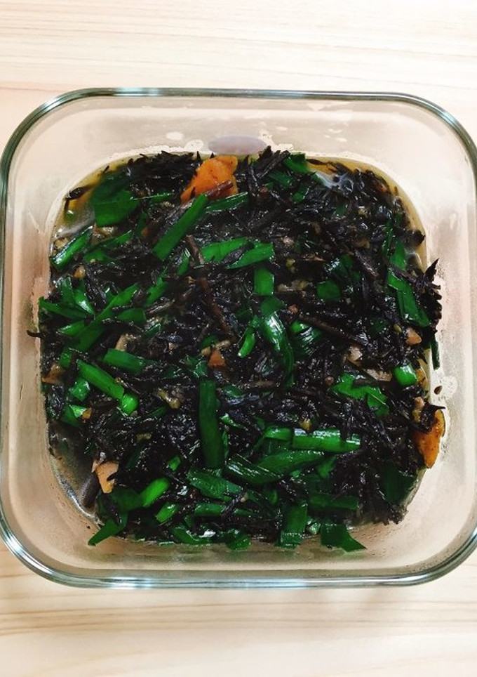ひじきと梅干しのごま油炒め-レシピのメイン写真