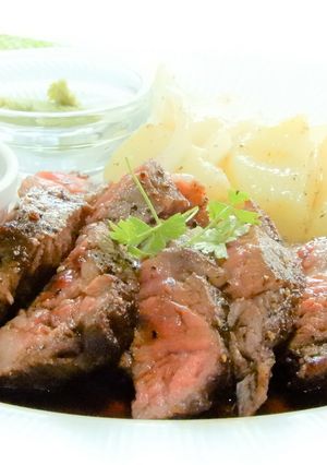バルサミコソースの牛肉ステーキ！-レシピのメイン写真