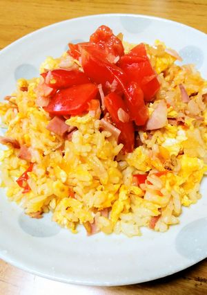 さっぱり！トマトたっぷりチャーハン♪-レシピのメイン写真